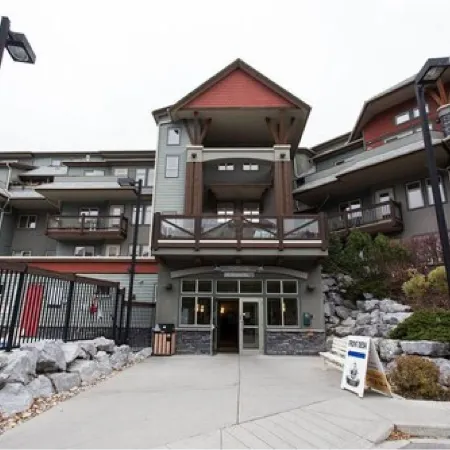 Lodges at Canmore