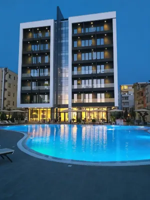 Supreme Hotel Hotels in 