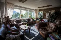 Blómasetrið Homestay Hotels in Borgarnes