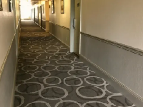 Howard Johnson by Wyndham Salem Hotels in Salem