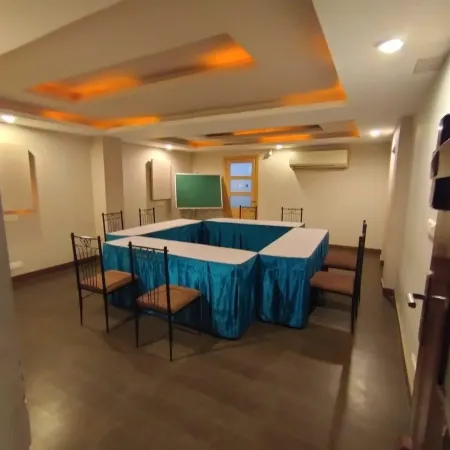 Hotel Aishwaryaa - the Business Way