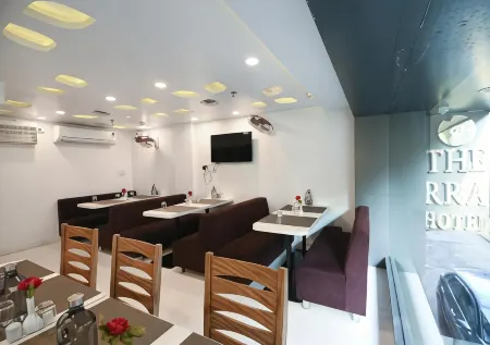 Rra Retreat Hotel , Best Hotel in Nathdwara Near Shrinathji Mandir Отели рядом с достопримечательностью «View Point at Temple Wall»