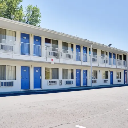 Motel 6 Kelso, WA - Mt. St. Helens