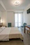 Petit Hotel
