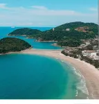 4 bedroom holiday home on Pernambuco beach - Guarujá 18 persons SP Hotels in Pernambuco