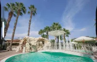 Hotel Happy Days Hotels in Varcaturo
