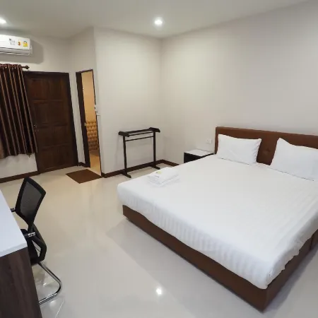 Waritthon Residence