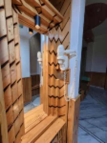 Hotel cm Palace - Pure Vegetarian