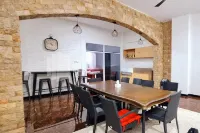House n Coffee 55 Temanggung RedPartner Hotel a Temanggung