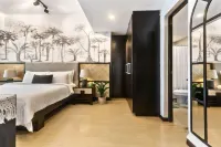 Tropical Oasis with the best unobstructed view of BGC + 100mbps wifi & Netflix
