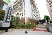 Kaohsiung International Plaza Hotels in Kaohsiung Siaogang Airport