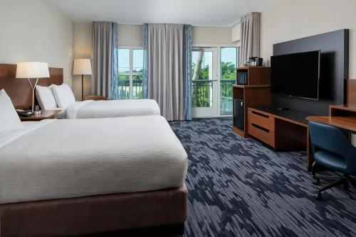 Fairfield Inn & Suites Destin Hotels in Destin