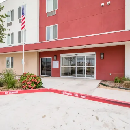 Motel 6 Laredo, TX - Airport