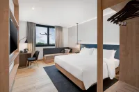 Hilton Garden Inn Bucharest Airport Отели в г. 