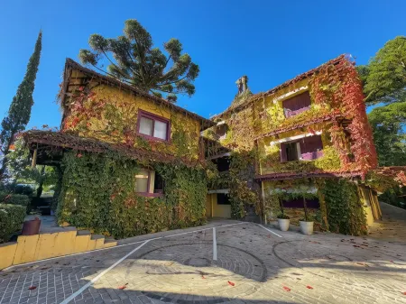 Petit Hotel Provence Gramado
