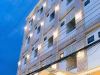Loei Residence Hoteles en Loei