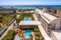 Telatiye Resort Hotel فنادق في كوناكلي