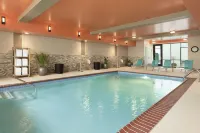 Home2 Suites by Hilton - Leavenworth Downtown Hotels in Lansing