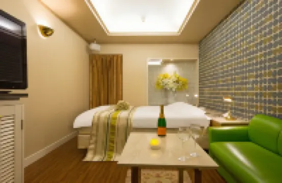 Hotel U's Kouroen Hotels in Nishinomiya