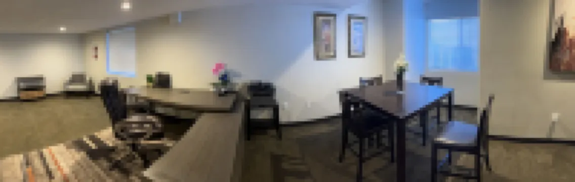 Relax with the whole family. Spacious home. Close to shopping and hiking trails