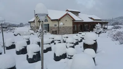 Ongjin (Baengnyeongdo) Noble Doomujin附近的飯店