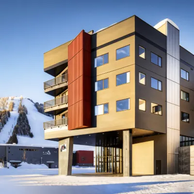 The Josie Hotel, Autograph Collection