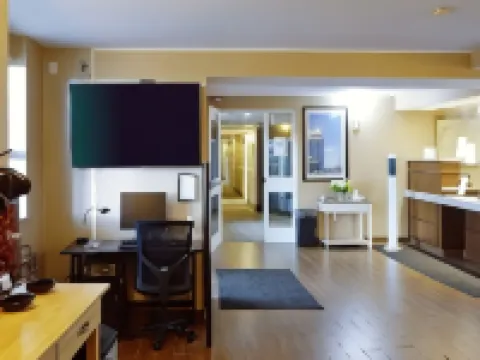 Comfort Inn Dartmouth Hotels in Dartmouth