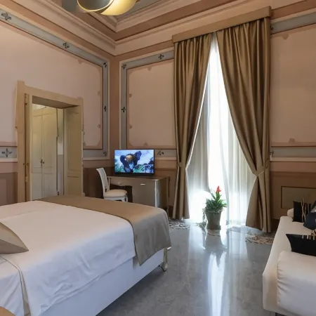 Luxury Liberty House