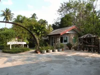 Bannsuanrachawadee Resort Hotels in Mueang Si Sa Ket District