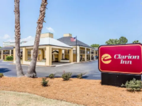 クオリティ イン マウント プレザント - チャールストン マウント・プレザントのホテル