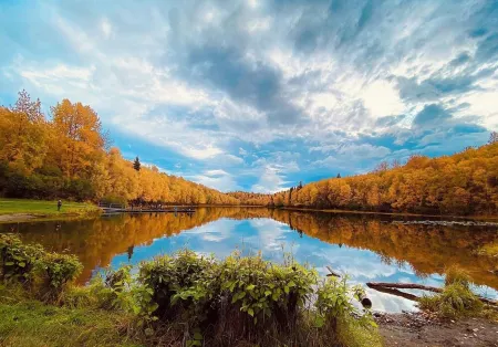 Eagle River Grand Suites Отели в г. Eagle River