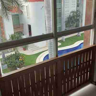 Ixtapa Family Vacation condo - 3 mins drive to hotels zone and beaches! Others