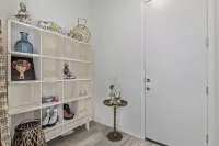 The Residence on Avalon - A Corporate Retreat and Customized Stay!