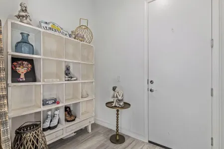 The Residence on Avalon - A Corporate Retreat and Customized Stay!