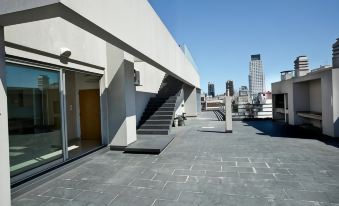 Salguero Apart by Zafiro