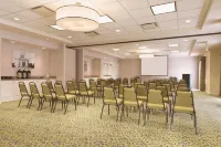 Hilton Garden Inn Akron-Canton Airport