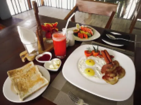 อายฟูล เอลล่า โรงแรมในเอลล่า