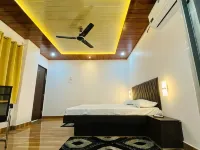 Royal Excellency Inn Hotels in Satna