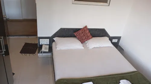 Hotel Nisarg