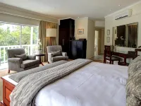 Cinnamon Boutique Guest House Hotele w: George
