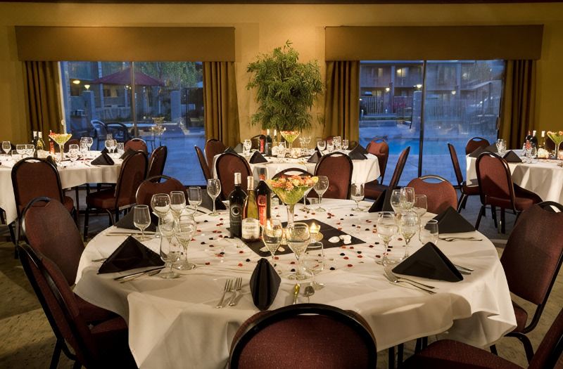 Best Western Plus Hilltop Inn photo 3