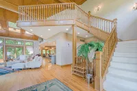 Expansive 5b6ba Countryside Home in welcoming Galena - 4つ星