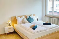 Vantage Point spacious 3 bedroom apartment | Olten Switzerland| railway station - Homestays