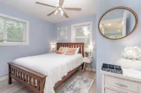 Beulah Apartment with Scenic Lake Views, Just 5 Minutes Away from the Beach! - 4-Star
