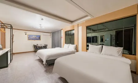 Donghae Gloria Hotel