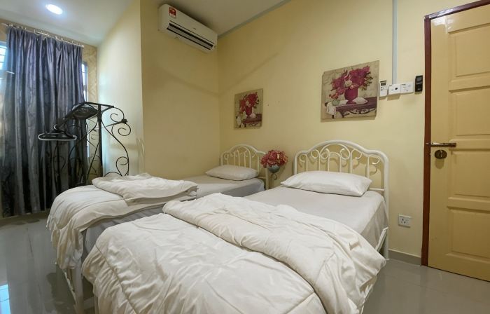 Aam Hotel