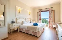 Hotel Cala Fornells - parking