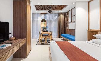 Tam House Villa Hotel