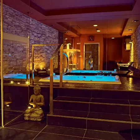 Maximus Resort