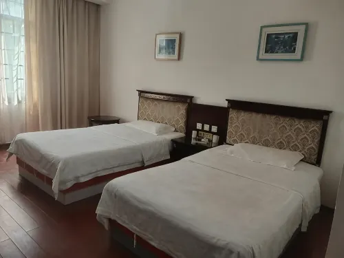 Yusong Hotel (Yongzhou Vocational and Technical College) - Inns